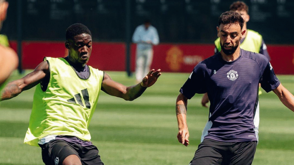 Can Mainoo fight for his place in Manchester United