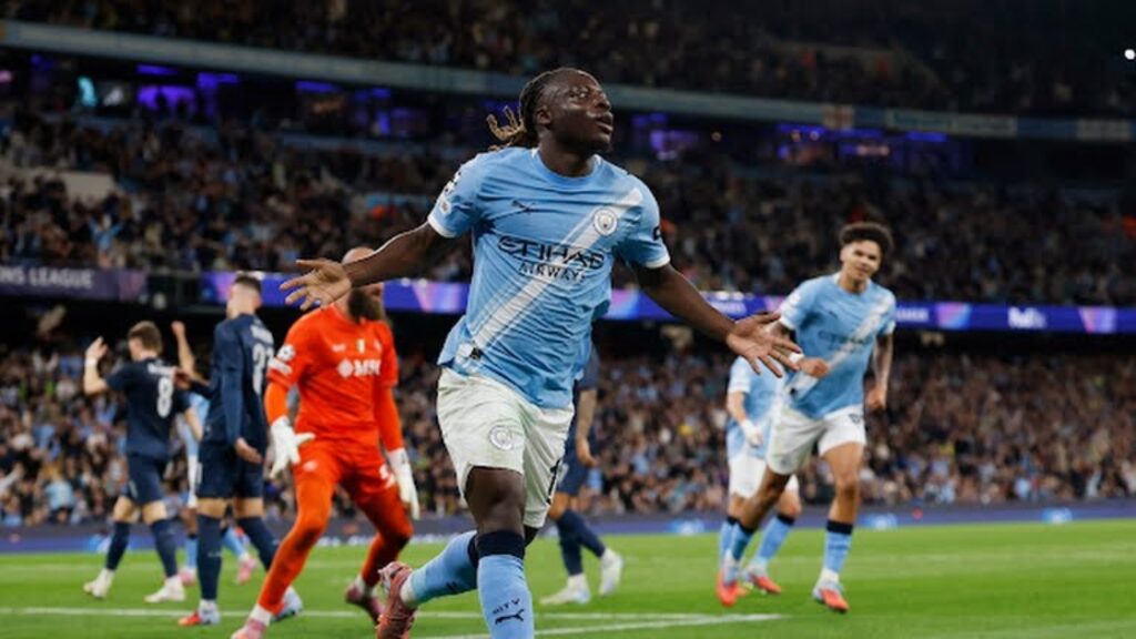 Lorenzo's Red Card Gives Manchester City Their First Win in the Champions League